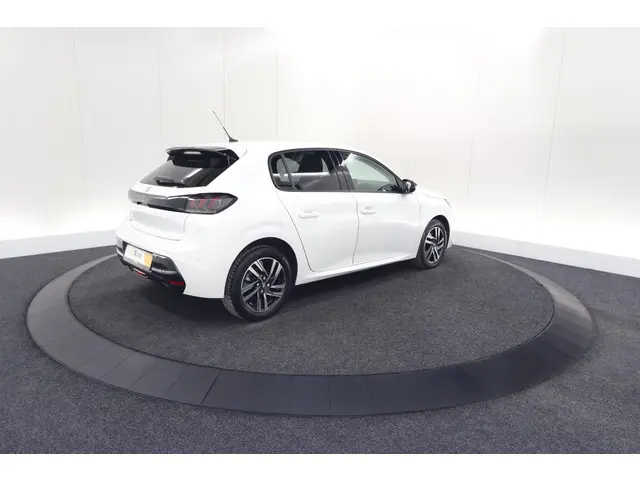 Peugeot 208 PureTech 100 Allure Pack 2023 Benzine 10