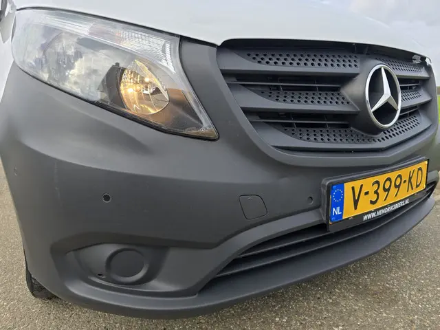 Mercedes-Benz Vito 111 CDI L2 H1 2017 Diesel 9