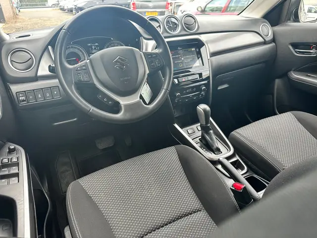 Suzuki Vitara 1.0 Boosterjet Select 2019 Benzine 12