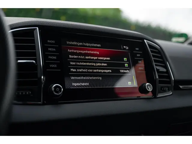 Škoda Karoq 1.5 TSI ACT Sportline 2019 Benzine 21