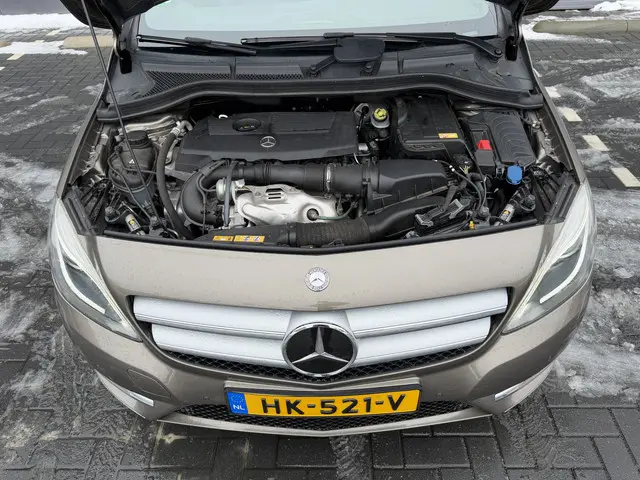 Mercedes-Benz B-Klasse 180 Prestige 2014 Benzine 15