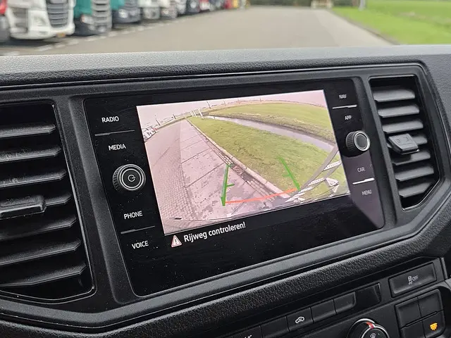 MAN TGE 3.180 2023 Diesel 16