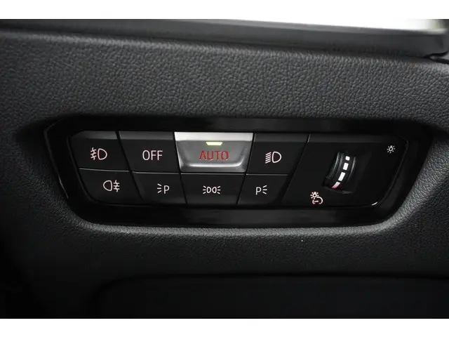 BMW 3 Serie Touring 330e 2021 Hybride Benzine 30