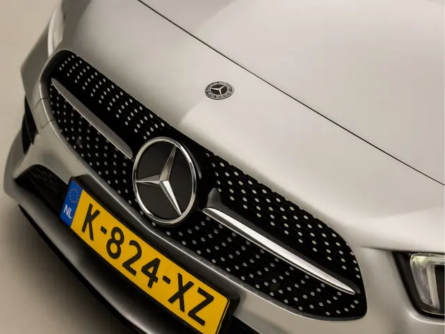 Mercedes-Benz A-Klasse 180 AMG Sport 2019 Benzine 14