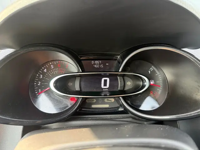 Renault Clio 1.2 16V 2018 Benzine 23
