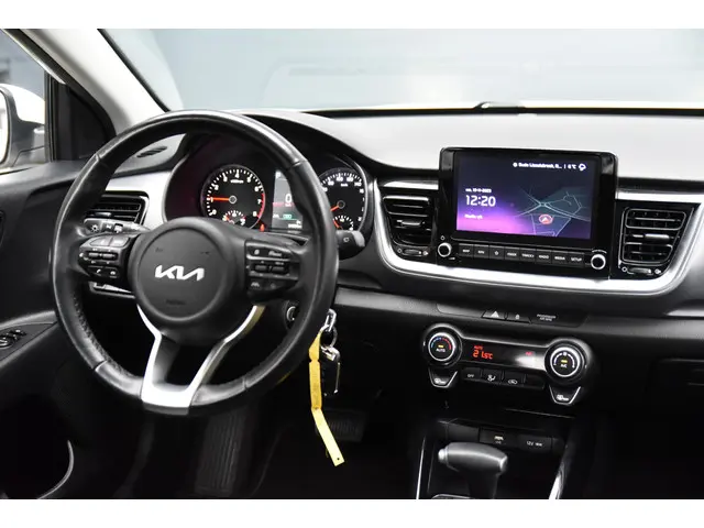 Kia Stonic 1.0 T-GDi DynamicPlusLine 2022 Benzine 18