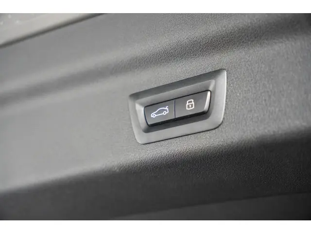 BMW X1 18i sDrive Aut. 2024 Benzine 52