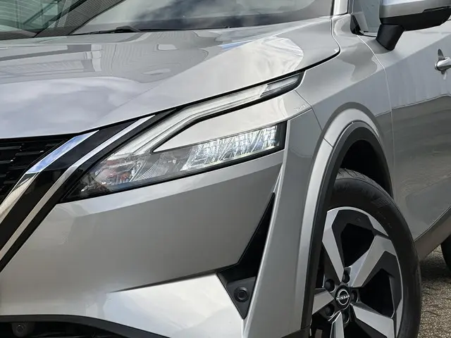 Nissan QASHQAI 1.3 MHEV Xtronic N-Connecta 2024 Benzine 13