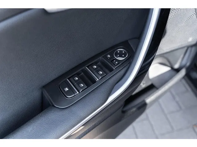 Kia Ceed Sportswagon 1.5 T-GDi GT-PlusLine 2022 Benzine 34