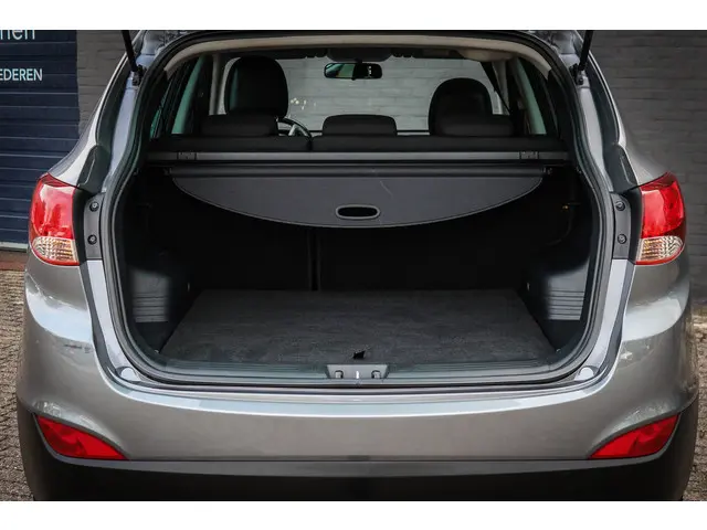Hyundai ix35 1.6i GDI Dynamic 2013 Benzine 14