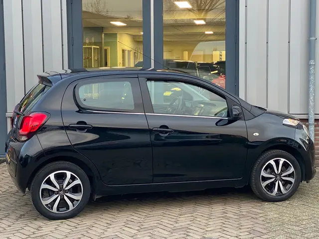 Citroën C1 1.0 e-VTi Shine 2014 Benzine 17