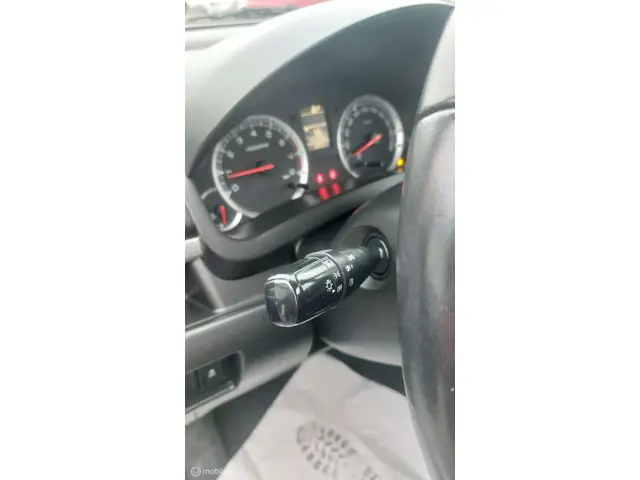Suzuki Swift 1.2 Style EASSS 2016 Benzine 29