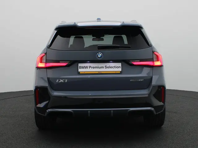 BMW iX1 eDrive20 2025 Elektrisch 5