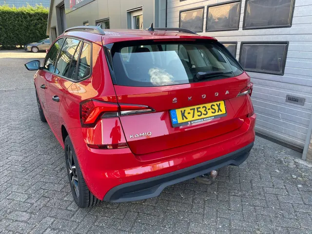 Škoda Kamiq 1.0 TSI Active 2021 Benzine 8