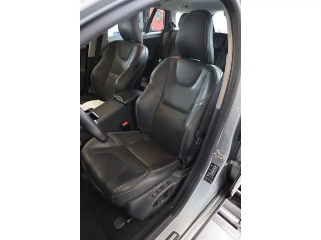 Volvo V60 2.0 T3 Nordic+ 2016 Benzine 16