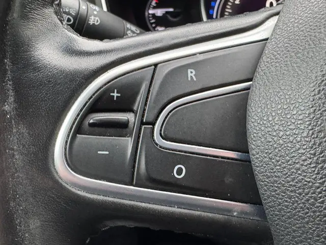 Renault Talisman Estate 1.8 TCe Intens 2019 Benzine 18