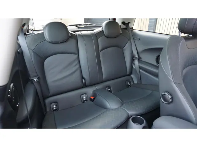 MINI Cooper S 2.0 192pk 3Drs Chili 2020 Benzine 31