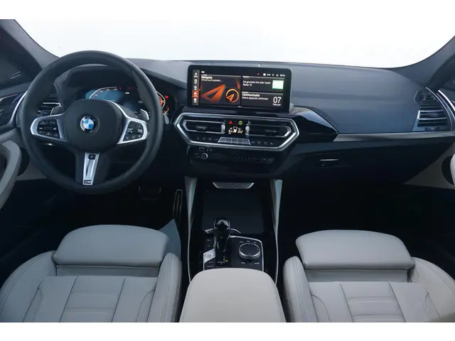 BMW X4 xDrive30i 2026 Benzine 15