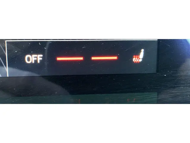 Škoda Kamiq 1.0 TSI Business Edition 2023 Benzine 30