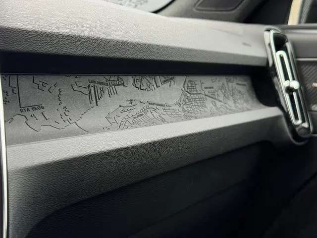 Volvo EC40 Twin Motor Ultra 82 kWh 2023 Elektrisch 25