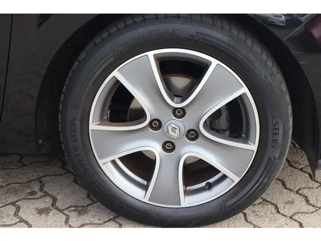 Renault Clio Estate 1.5 dCi ECO Night&Day 2015 Diesel 14