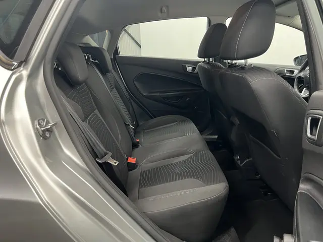 Ford Fiesta 1.0 Titanium 2014 Benzine 26
