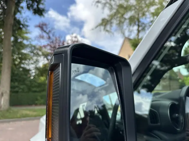 Toyota Land Cruiser 2.8 D-4D President 2025 Diesel 52