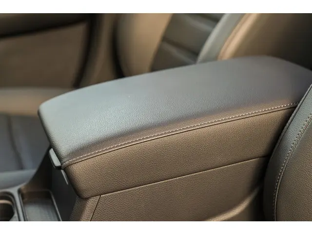 Honda CR-V 2.0i e:PHEV ADVANCE TECH 2025 Hybride Benzine 49