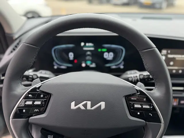 Kia Niro 1.6 GDi PHEV DynamicLine 2025 Hybride Benzine 24