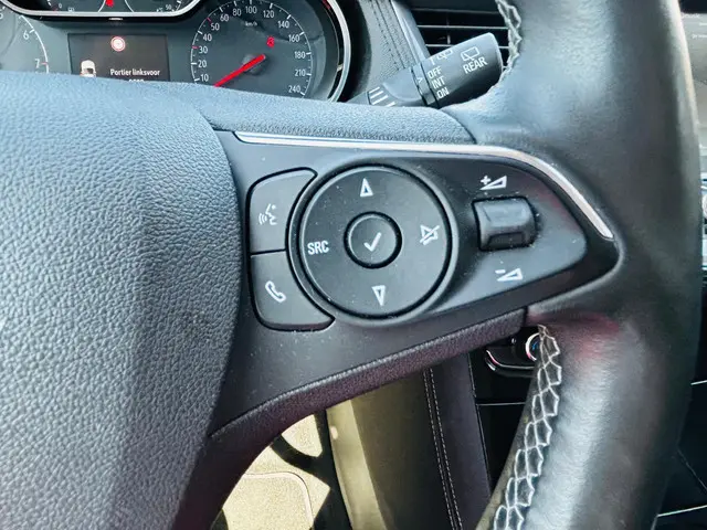 Opel Grandland X 1.2 Turbo Innovation 2019 Benzine 18