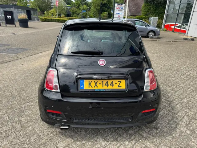 Fiat 500 1.2 NL Airco,Alcantara,Park sensor 2013 Benzine 8