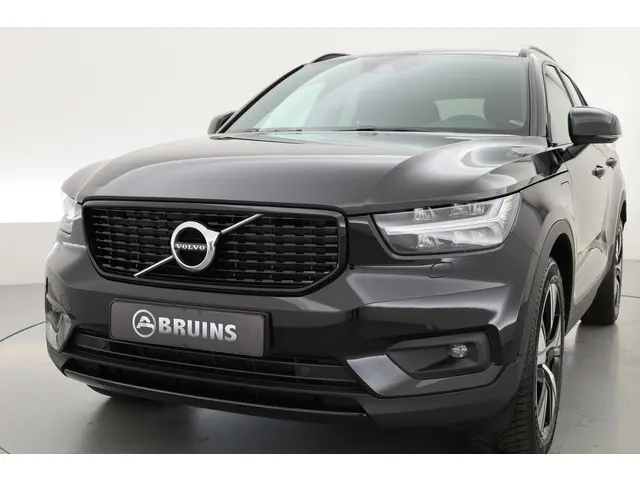 Volvo XC40 T5 Recharge R-Design 2022 Hybride Benzine 32