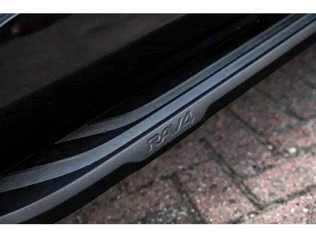 Toyota RAV4 2.5 HEV AWD Bi-Tone 2023 Hybride Benzine 34