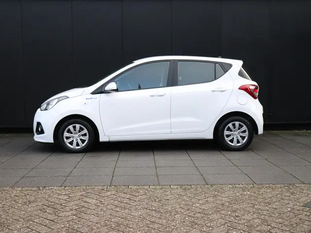Hyundai i10 2
