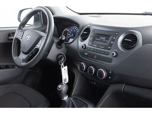 Hyundai i10 1.0i Comfort | AIRCO | BLUETOOTH . 2019 Benzine 3