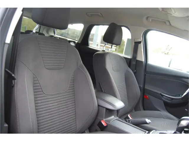 Ford Focus Wagon 1.0 125PK Titanium 2016 Benzine 30
