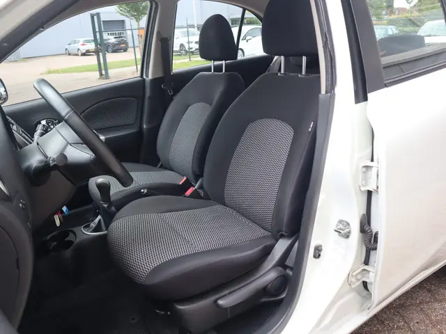 Nissan Micra 1.2 Connect Edition 2014 Benzine 5