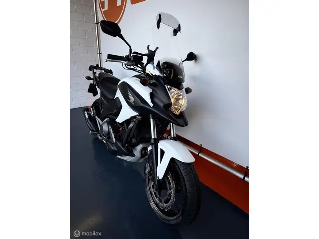 Honda NC 750 750X DCT C-ABS 2015 Benzine 11