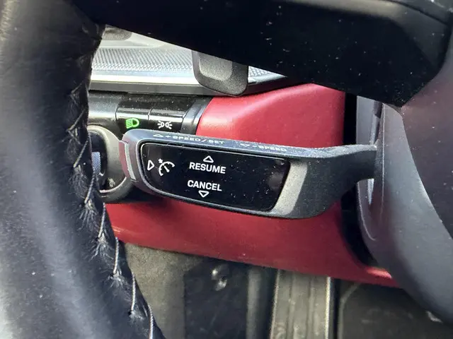 Porsche 911 Cabrio 3.0 Carrera S 2019 Benzine 15