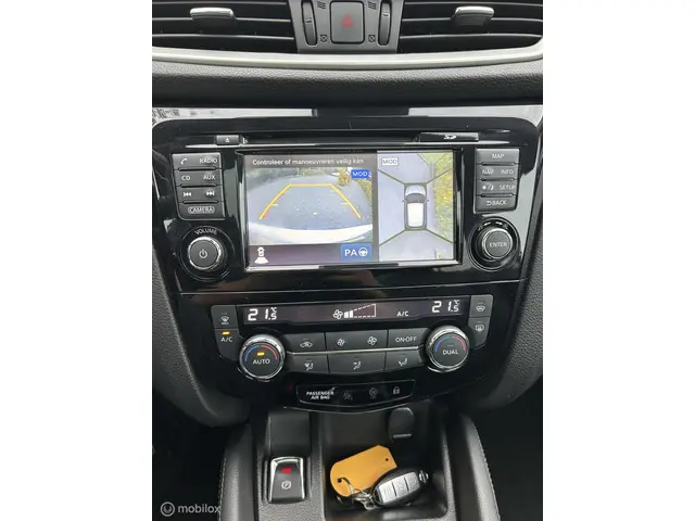 Nissan QASHQAI 1.2 Tekna 17" 2017 Benzine 12