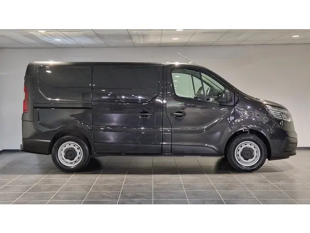 Renault Trafic 2.0 dCi 150 T29 L1H1 Comfort 2023 Diesel 4