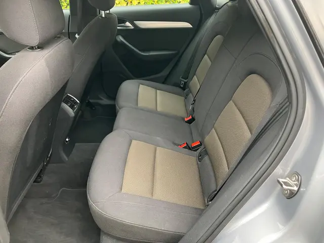 Audi Q3 1.4 TFSI Automaat 2014 Benzine 15