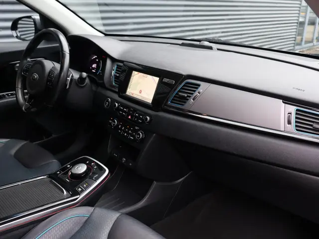 Kia e-Niro ExecutiveLine 64 kWh 2019 Elektrisch 25