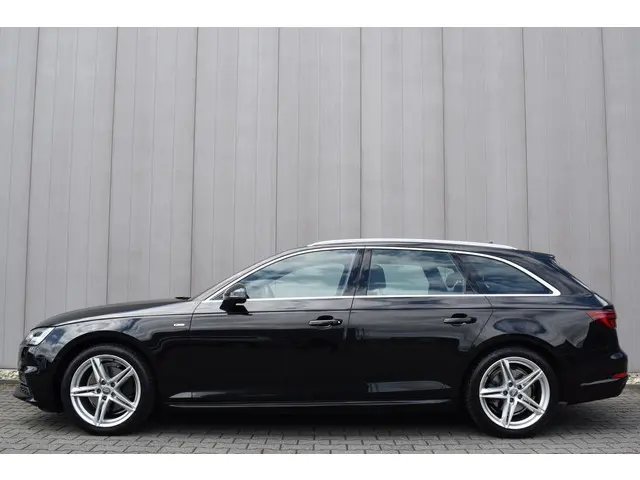 Audi A4 3