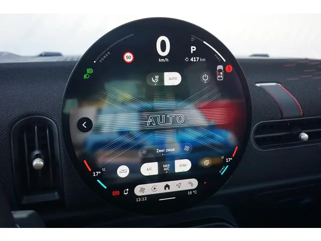 MINI 3-Deurs Cooper C 2024 Benzine 32