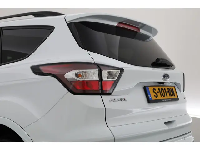 Ford Kuga 1.5 ST-Line 4WD Aut. 2017 Benzine 33