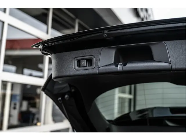 Mercedes-Benz B-Klasse 250 AMG Line 2022 Benzine 10