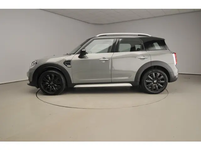 MINI Countryman 2