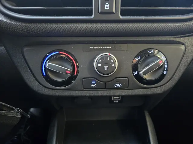 Hyundai i10 1.0 VERKOCHT 2023 Benzine 15