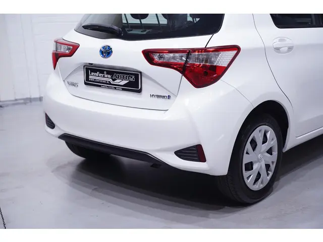 Toyota Yaris 1.5 Hybrid 115 Active 2019 Hybride Benzine 13